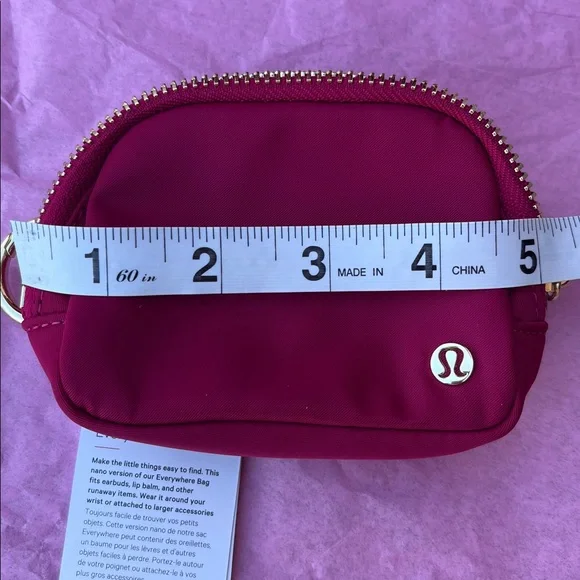 Authentic Lululemon Everywhere Belt Bag Nano - Picture 13 of 16